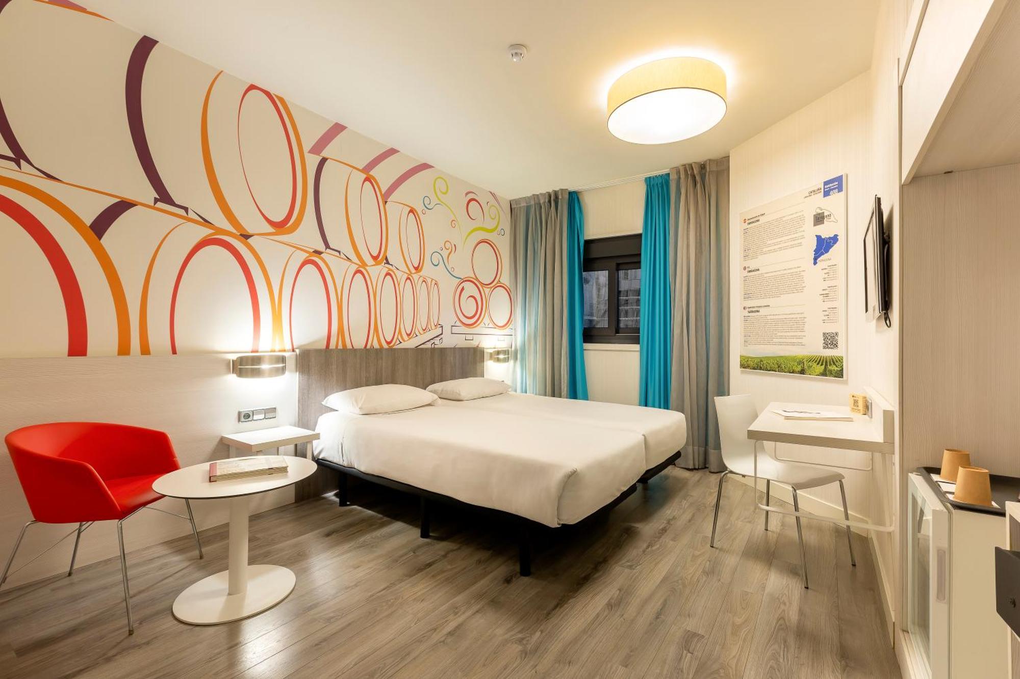 Ibis Styles Madrid Prado Hotel Buitenkant foto