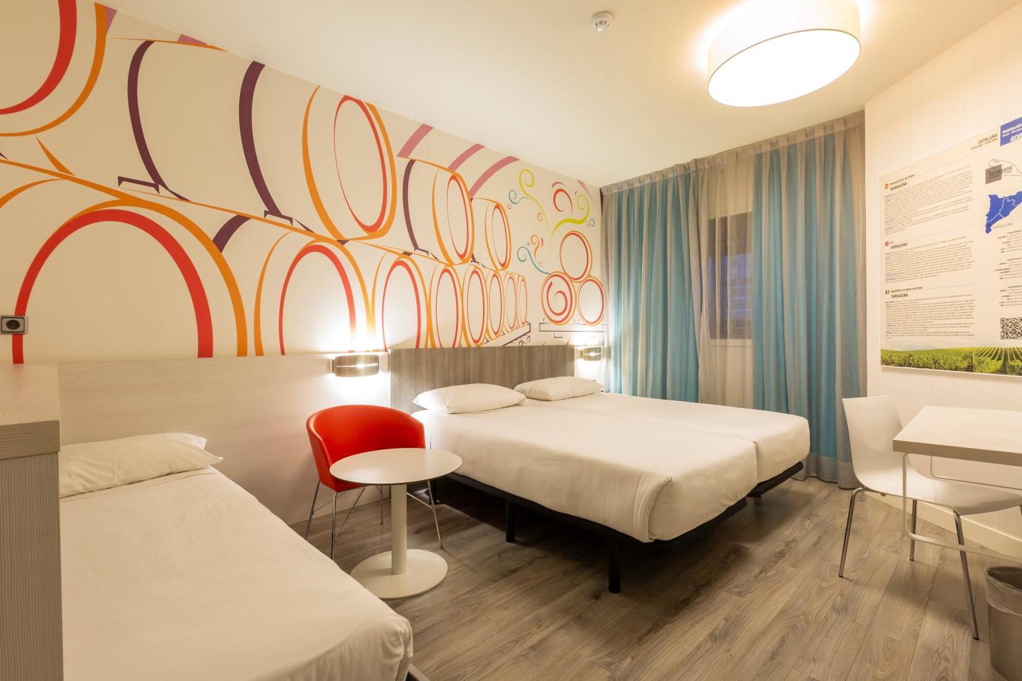 Ibis Styles Madrid Prado Hotel Buitenkant foto