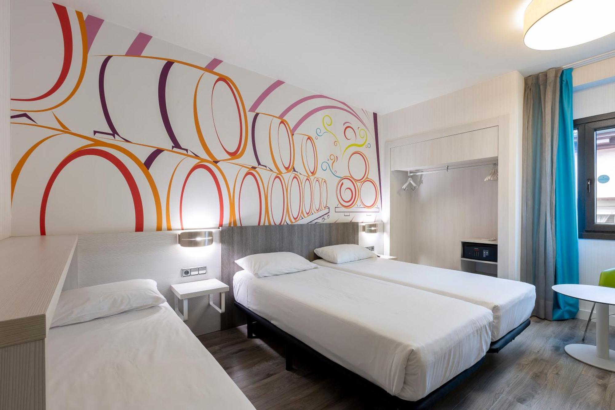 Ibis Styles Madrid Prado Hotel Buitenkant foto